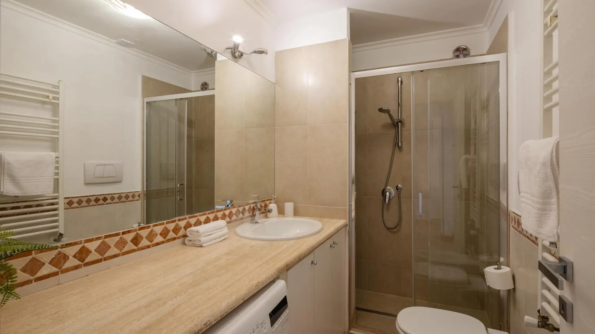 Apartment Home In Certosa Pigneto - Parcheggio Privato Incluso Rome