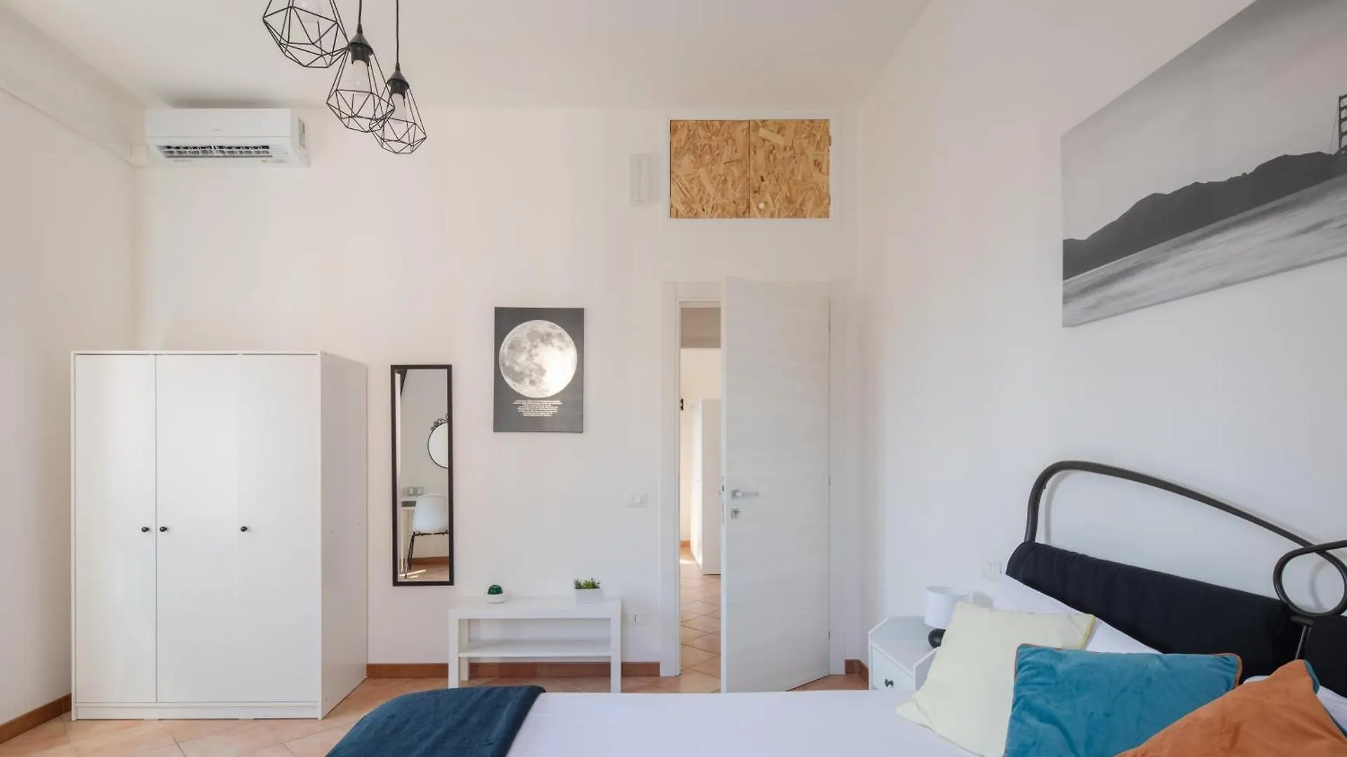 Apartment Home In Certosa Pigneto - Parcheggio Privato Incluso Rome