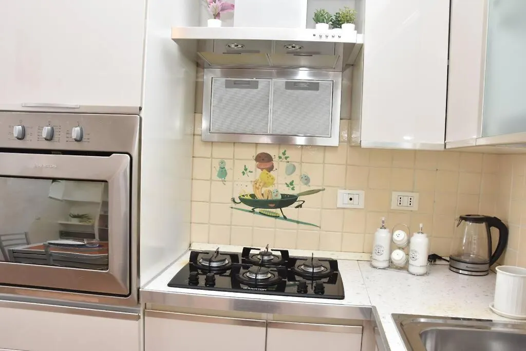 Home In Certosa Pigneto - Parcheggio Privato Incluso Rome Apartment