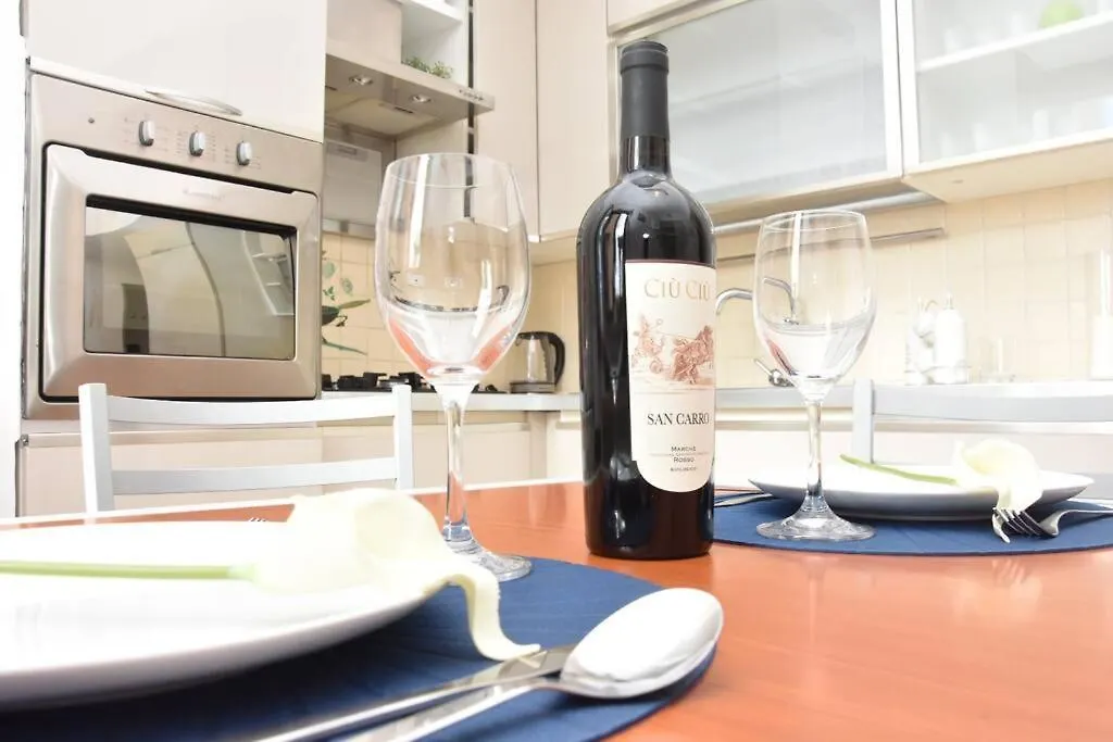 Apartment Home In Certosa Pigneto - Parcheggio Privato Incluso Rome