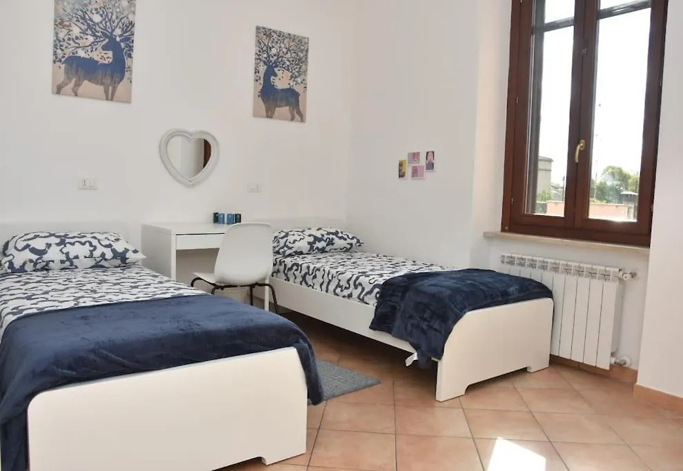 Apartment Home In Certosa Pigneto - Parcheggio Privato Incluso Rome Italy