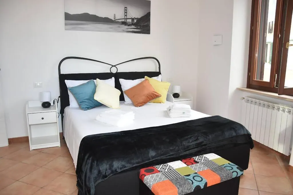 Home In Certosa Pigneto - Parcheggio Privato Incluso Rome Apartment